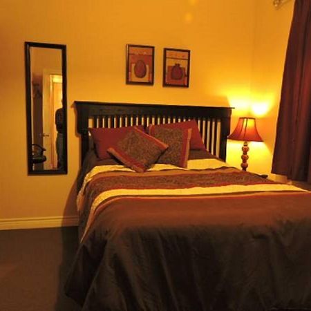 Bethel-Aspen Inn Bonnyville Экстерьер фото
