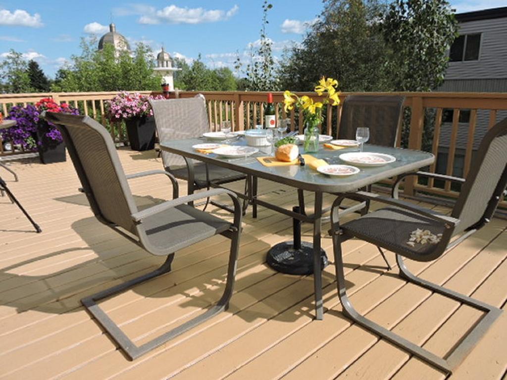 Bethel-Aspen Inn Bonnyville Экстерьер фото